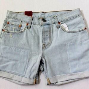 Levi's 501CT Tapered Leg Distressed NWT
Shorts Jeans Denim 31